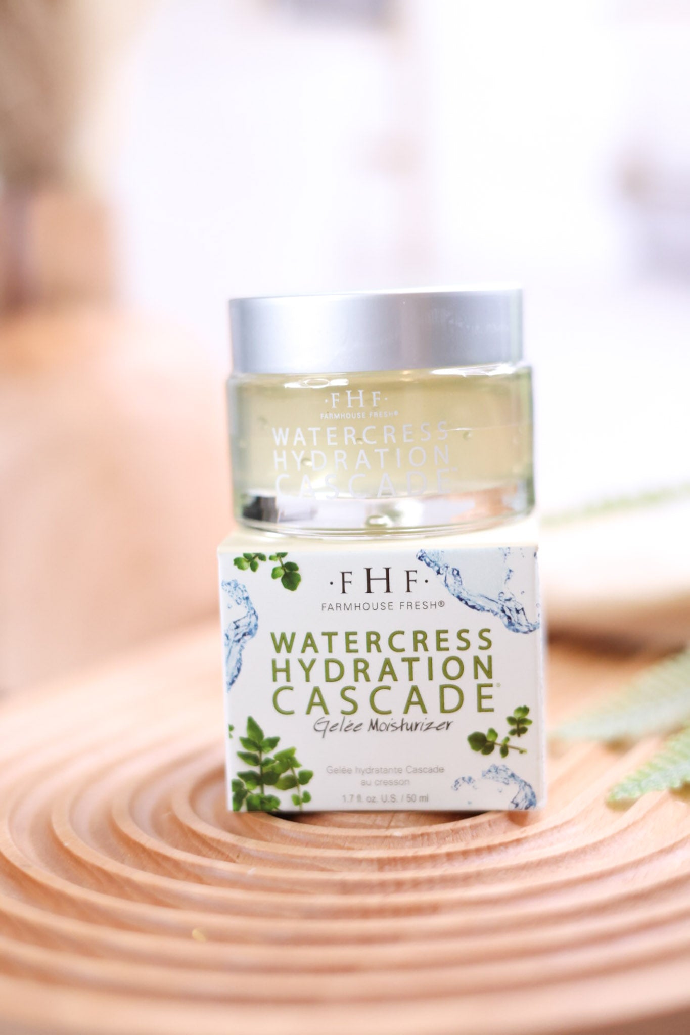 Watercress Hydration Cascade Gelee Moisturizer - Whiskey Skies - FARMHOUSE FRESH