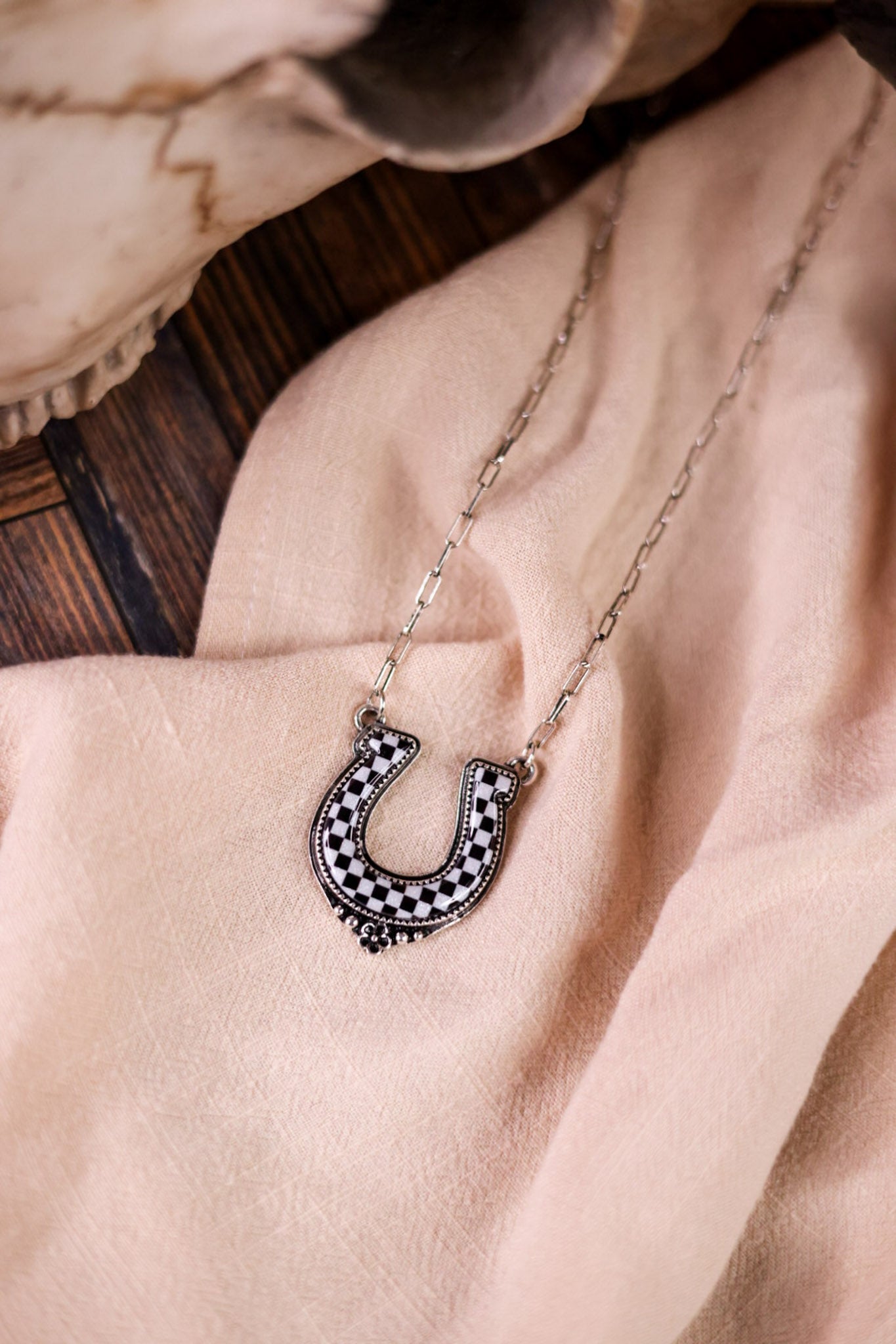 Western Black & White Checkered Horse Shoe Necklace - Whiskey Skies - SNOWING WEST