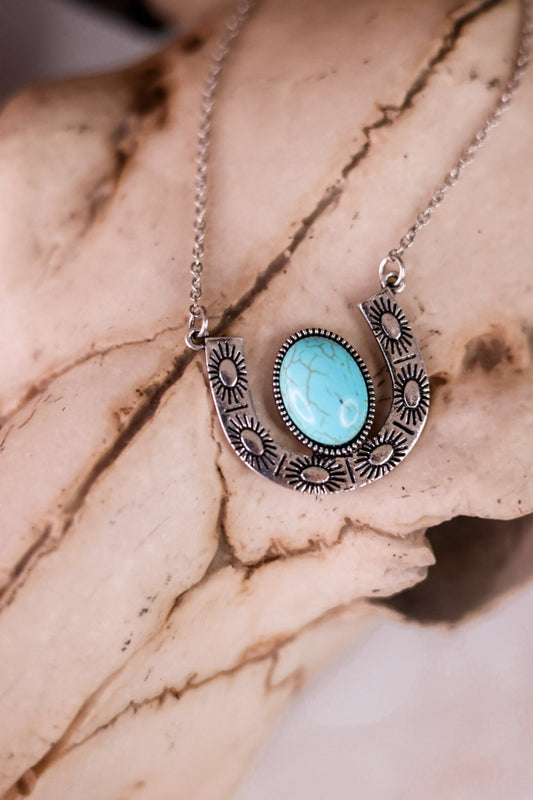 Western Horseshoe Turquoise Pendant Necklace - Whiskey Skies - BOHO RANCH SHOP