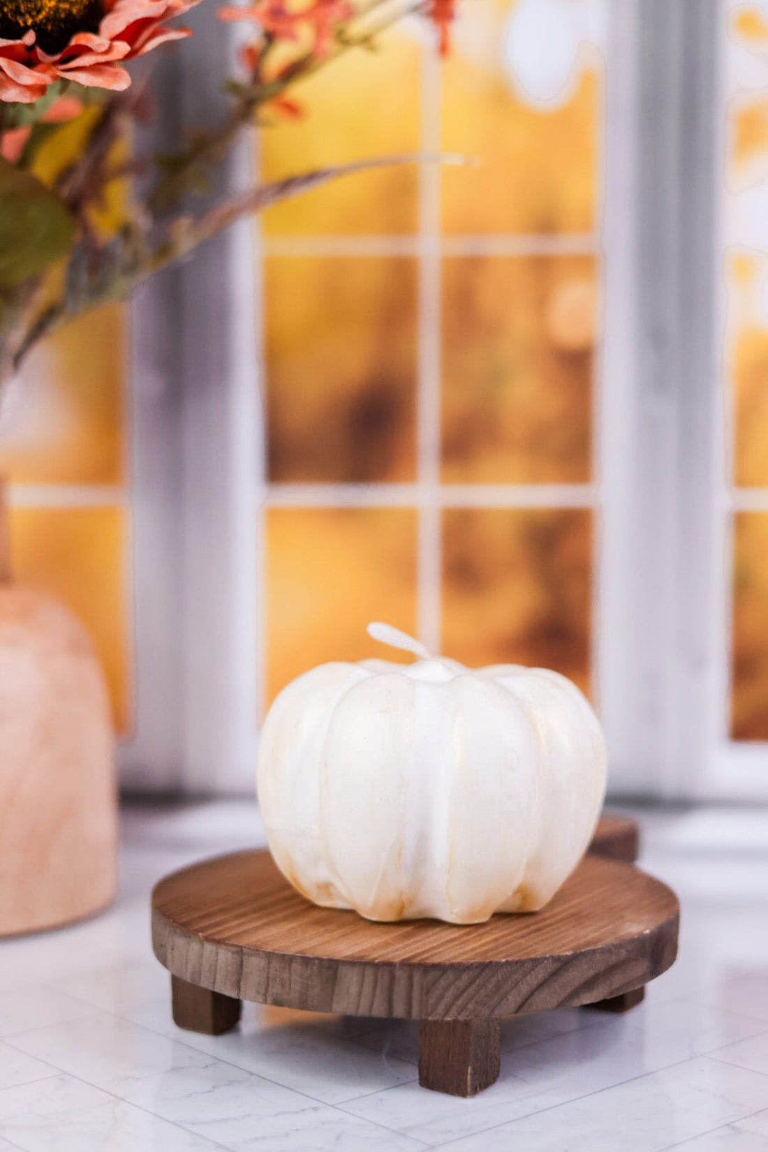 White Gold Pumpkin Candle Small - Whiskey Skies - SULLIVANS