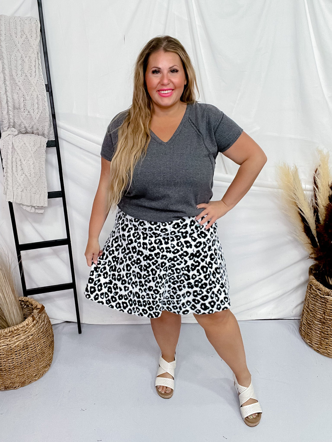 White High Waist Leopard Sweater Flare Mini Skirt - Whiskey Skies - ODDI