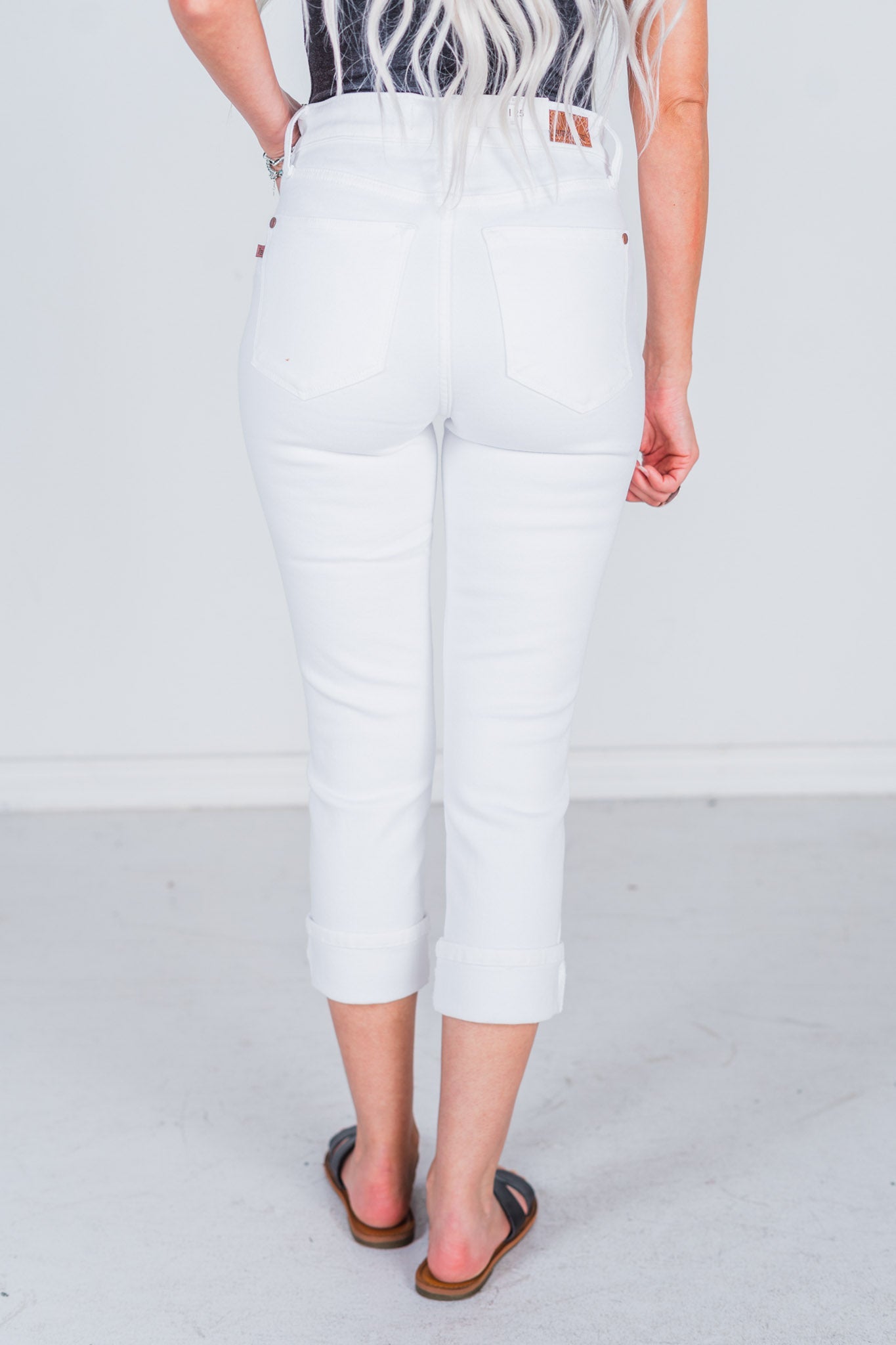 White Judy Blue Mid - Rise Capri's - Whiskey Skies - JUDY BLUE