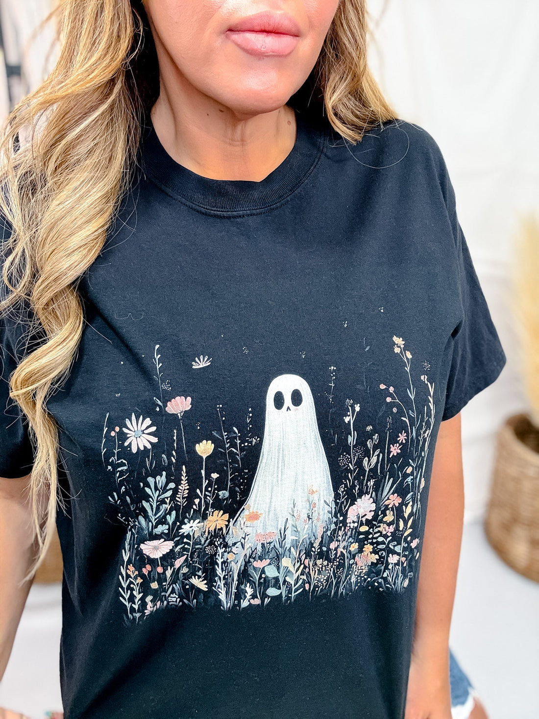 Wildflower Ghost Short Sleeve Graphic Tee - Whiskey Skies - GLAIME