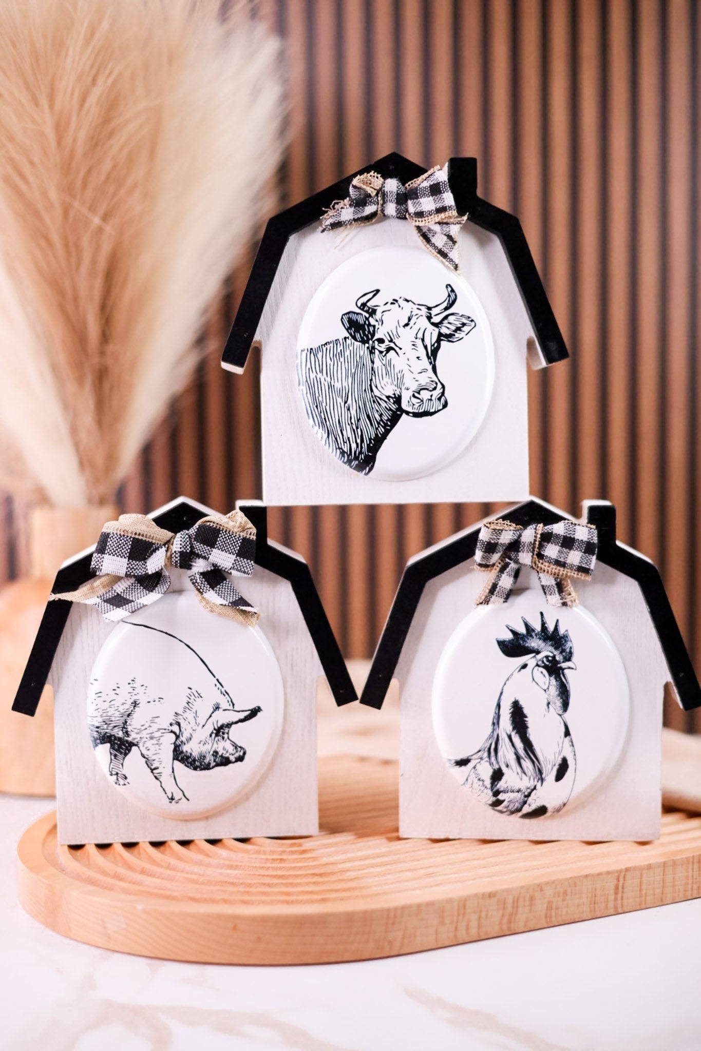 Wood Farm House With Metal Animal Plaque (3 Styles) - Whiskey Skies - SPECIAL T IMPORTS INC