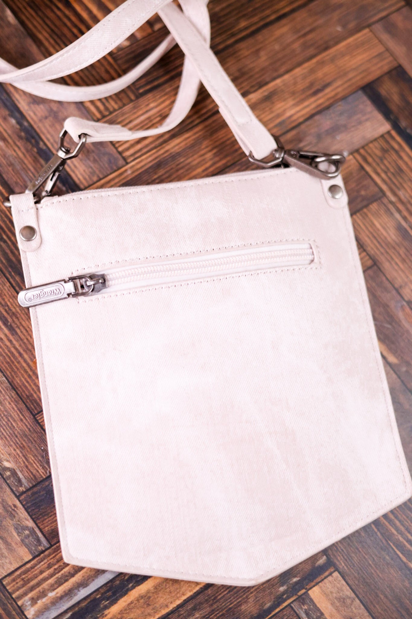 Wrangler Pocket Style Crossbody Bag in Beige - Whiskey Skies - MONTANA WEST