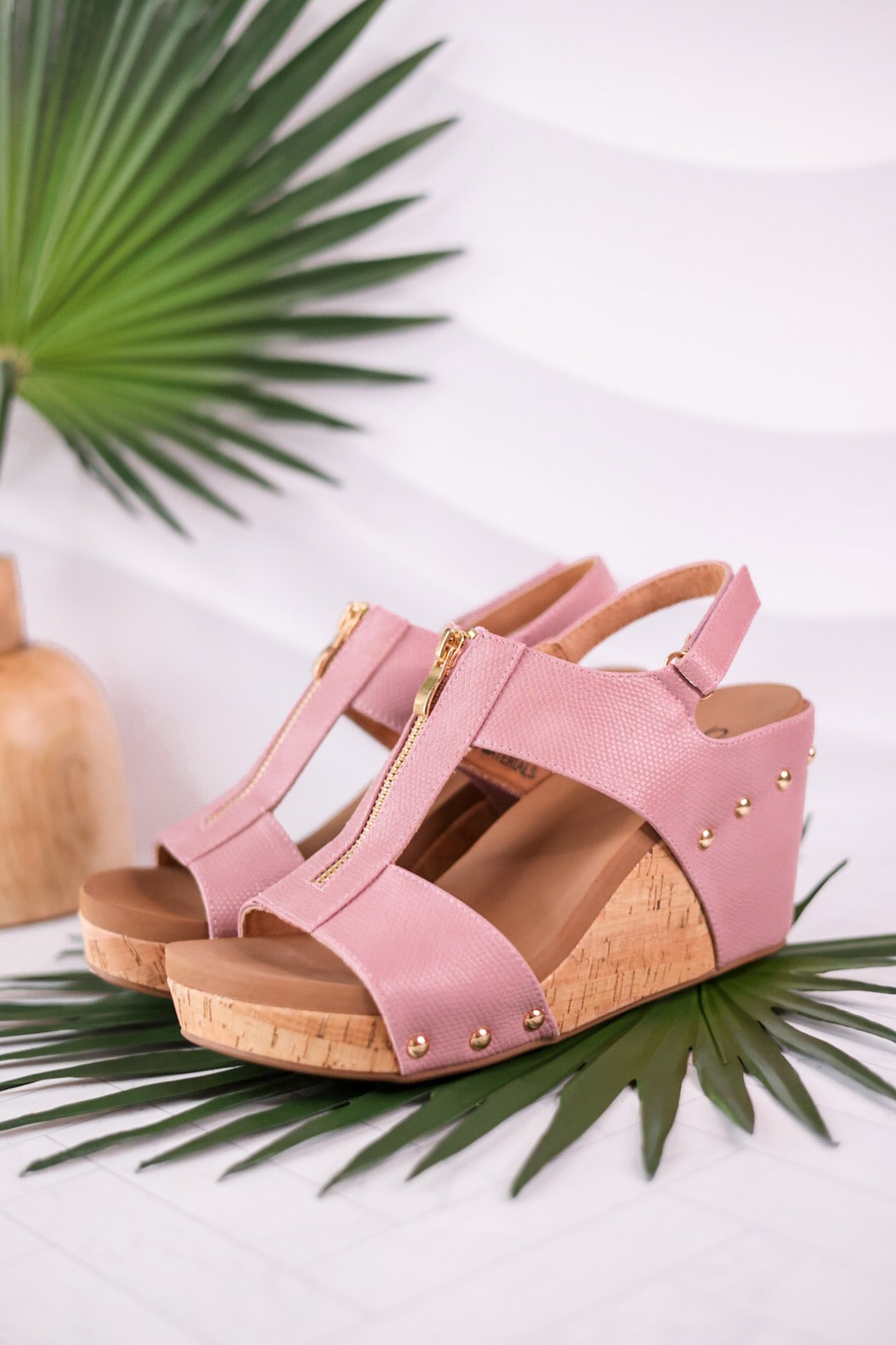 Blush sandals online