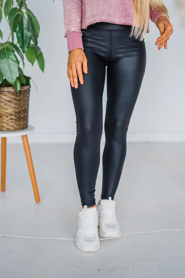 Black Pebble Textured Leggings - Whiskey Skies