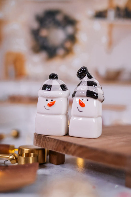 Ceramic Salt & Pepper Shaker Snowman Set - Whiskey Skies