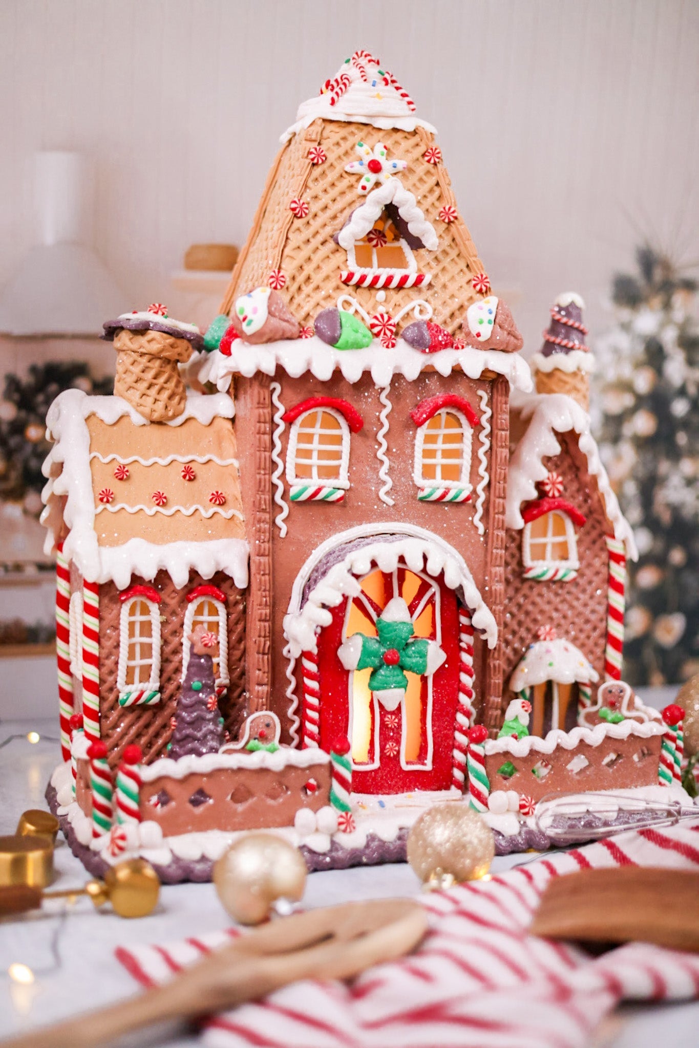 Claydough Christmas Gingerbread House - Whiskey Skies