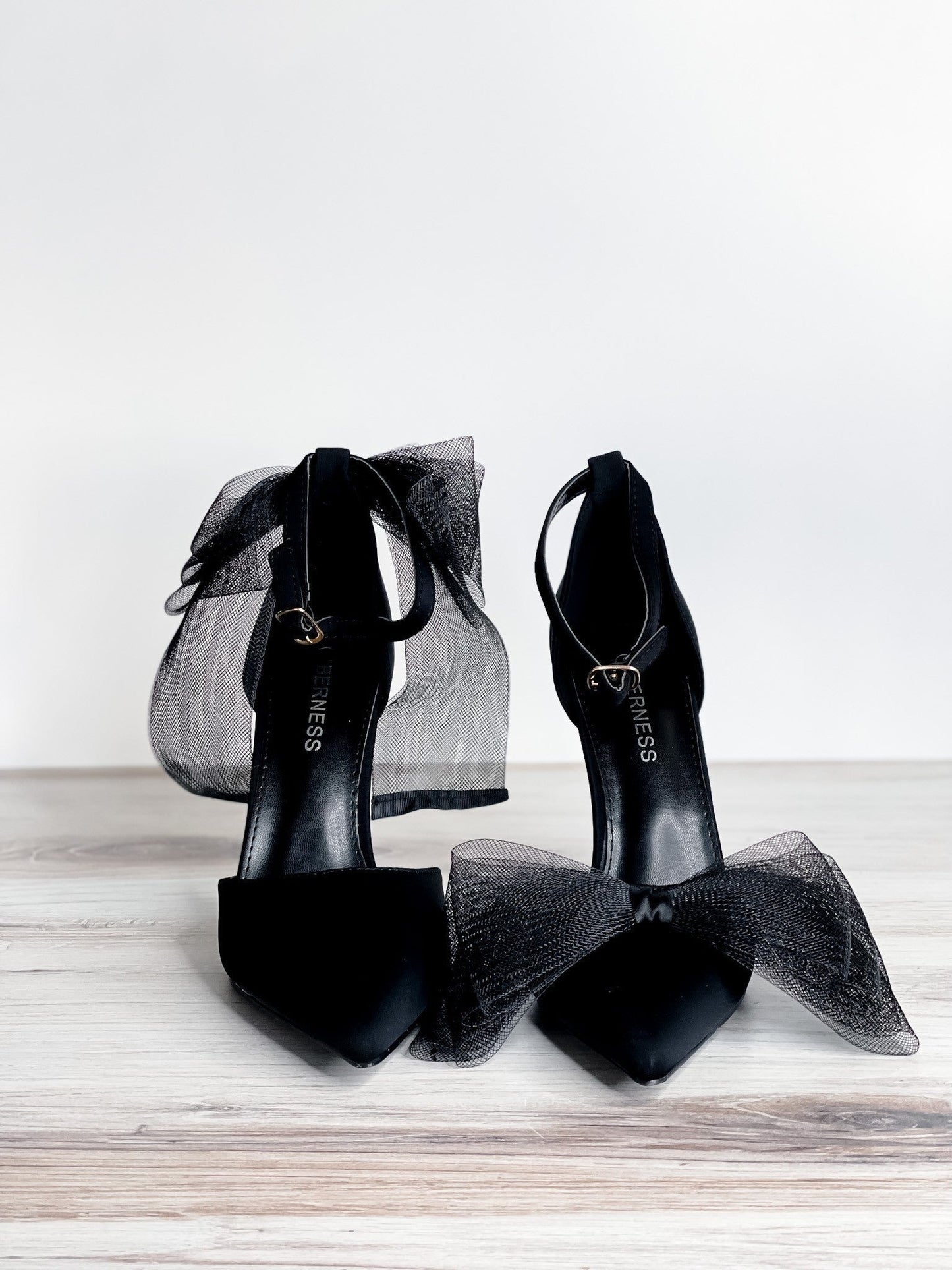 Closed Toe Black High Heel *Final Sale* - Whiskey Skies