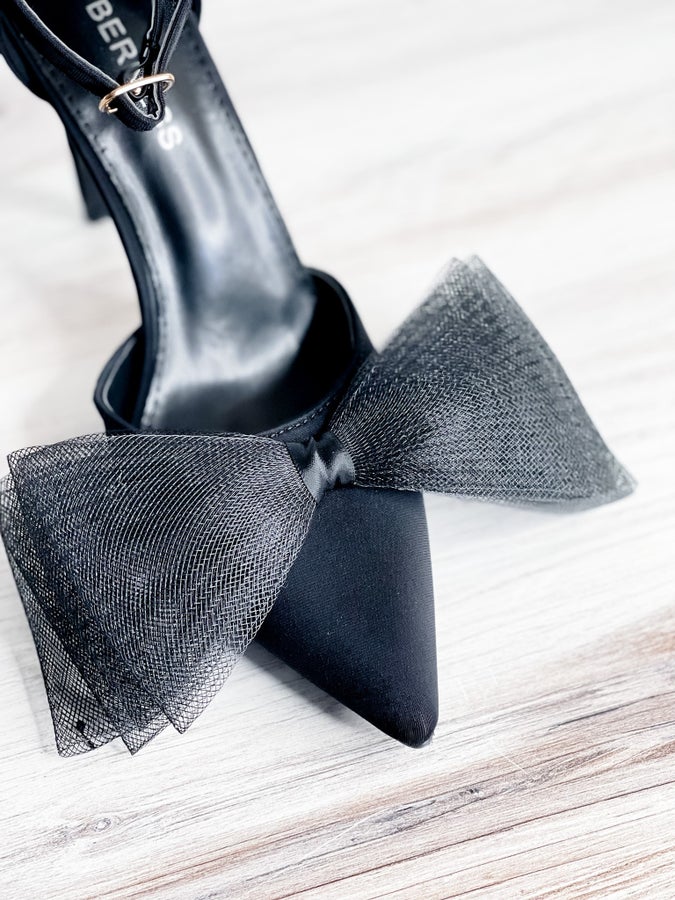Closed Toe Black High Heel *Final Sale* - Whiskey Skies