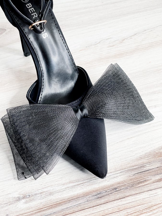 Closed Toe Black High Heel *Final Sale* - Whiskey Skies