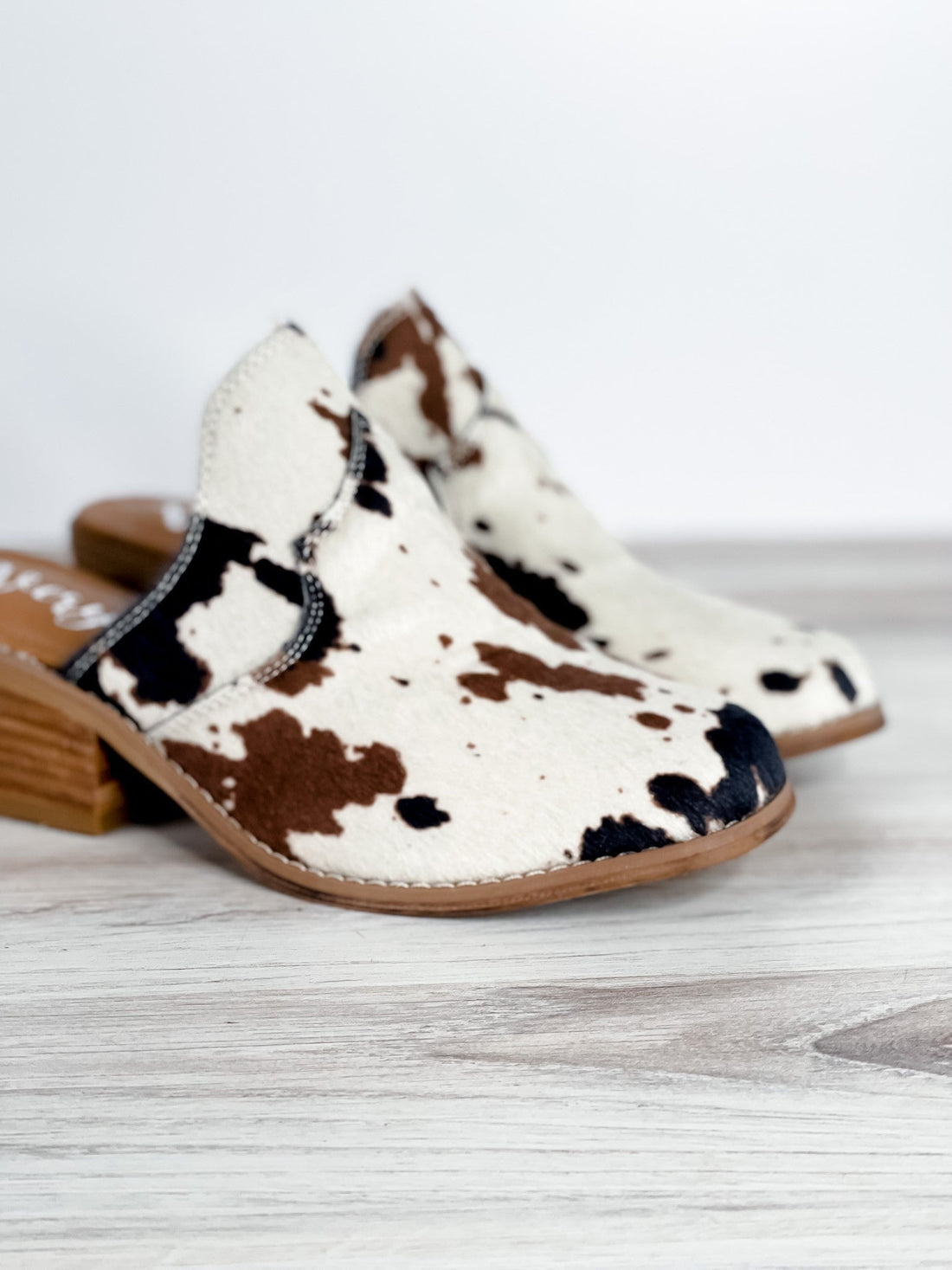 Cow Print Mule Sandal - Whiskey Skies