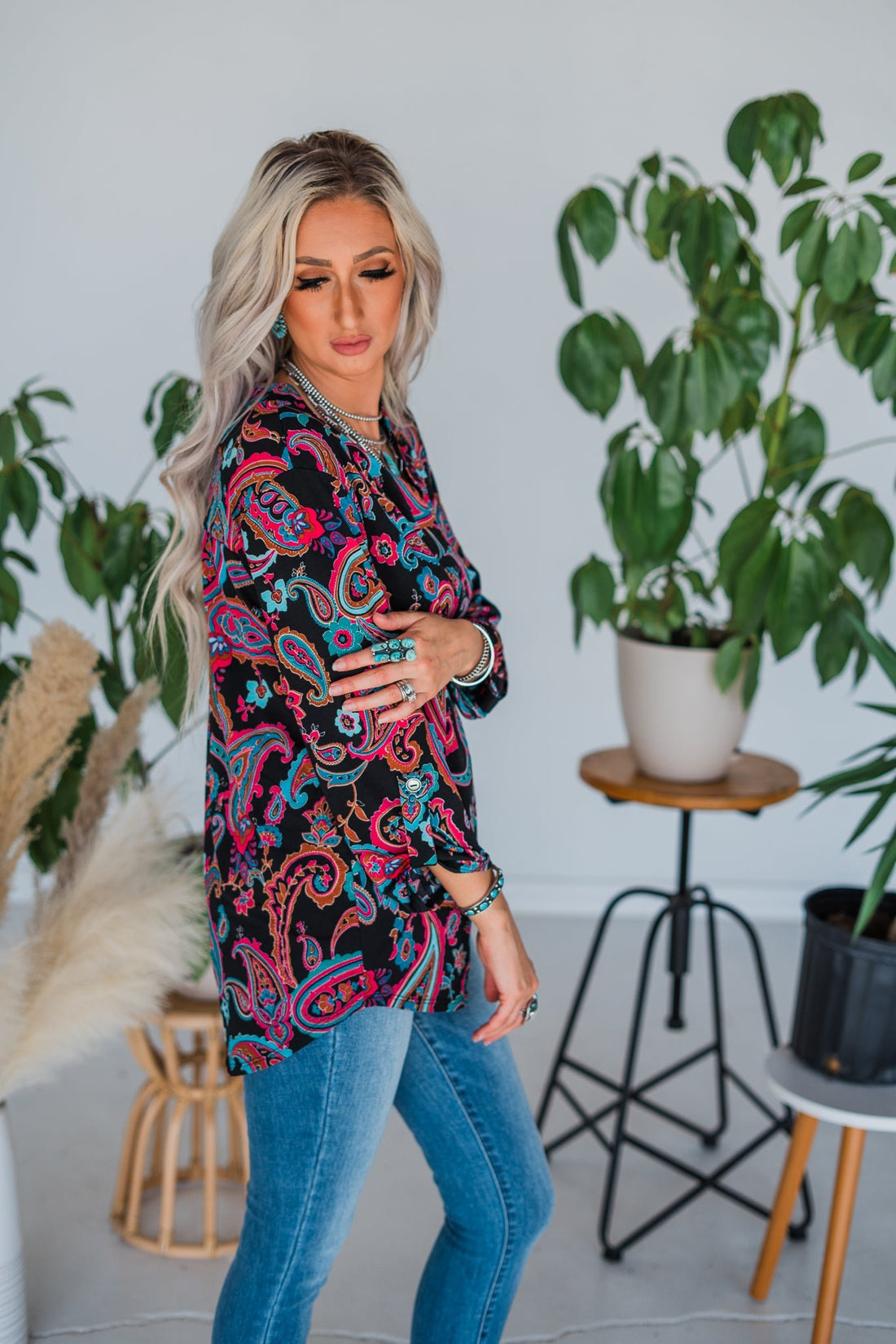 Floral & Paisley Floral 3/4 Sleeve Lizzy V-Neck Top - Whiskey Skies