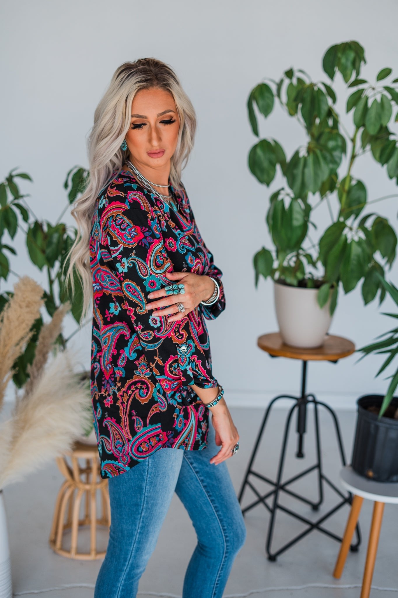 Floral & Paisley Floral 3/4 Sleeve Lizzy V-Neck Top - Whiskey Skies