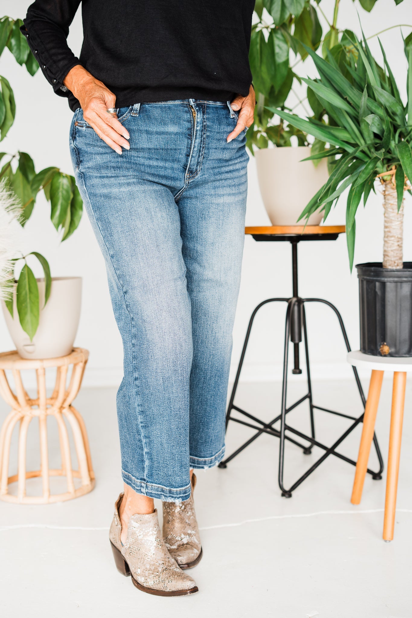 Judy Blue Cropped Wide Leg Jeans - Whiskey Skies