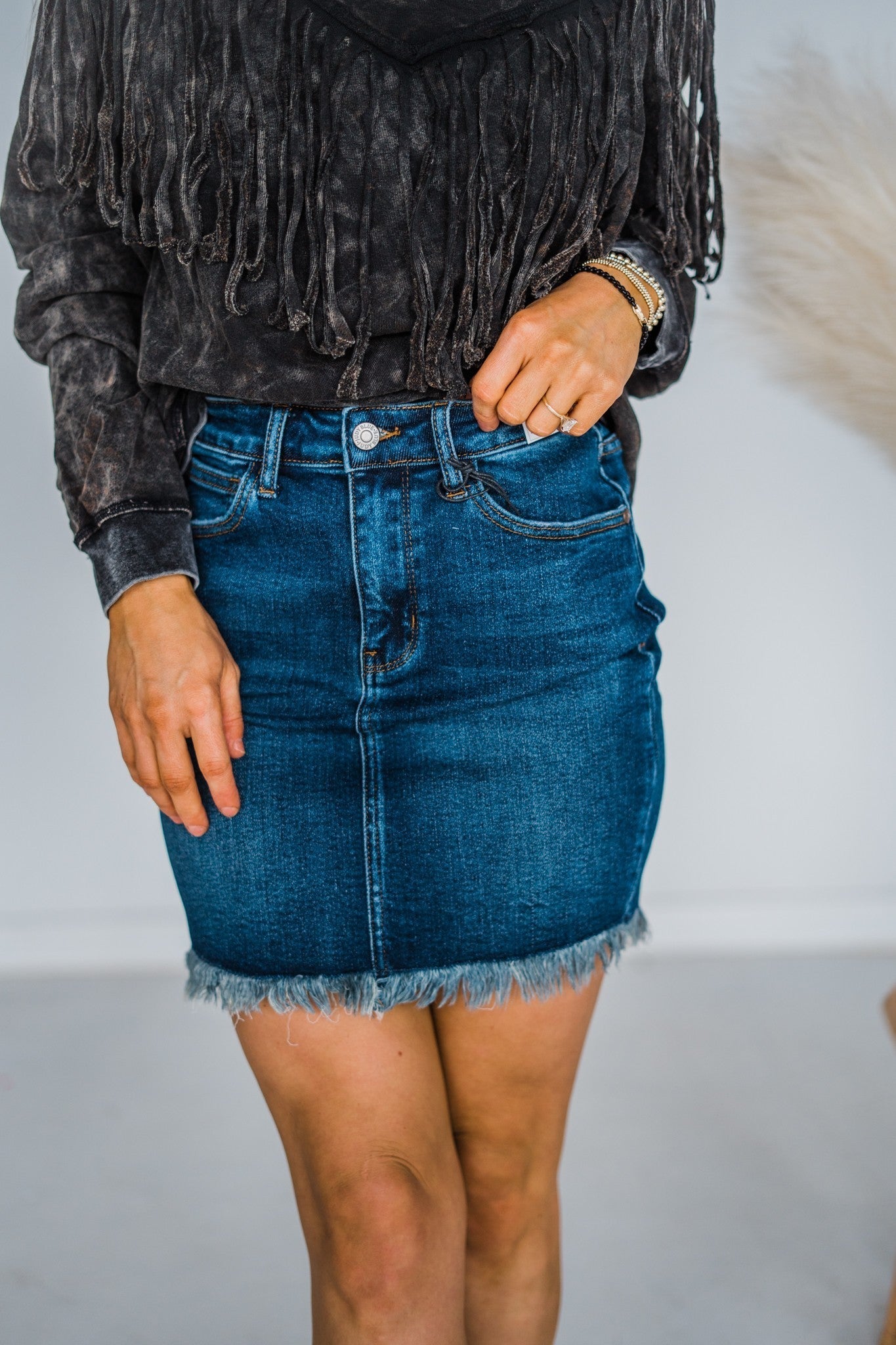 Craig Signer Size S Two Piece Stretch Denim Skirt Suit • Designing Women  Boutique - Sarasota, FL