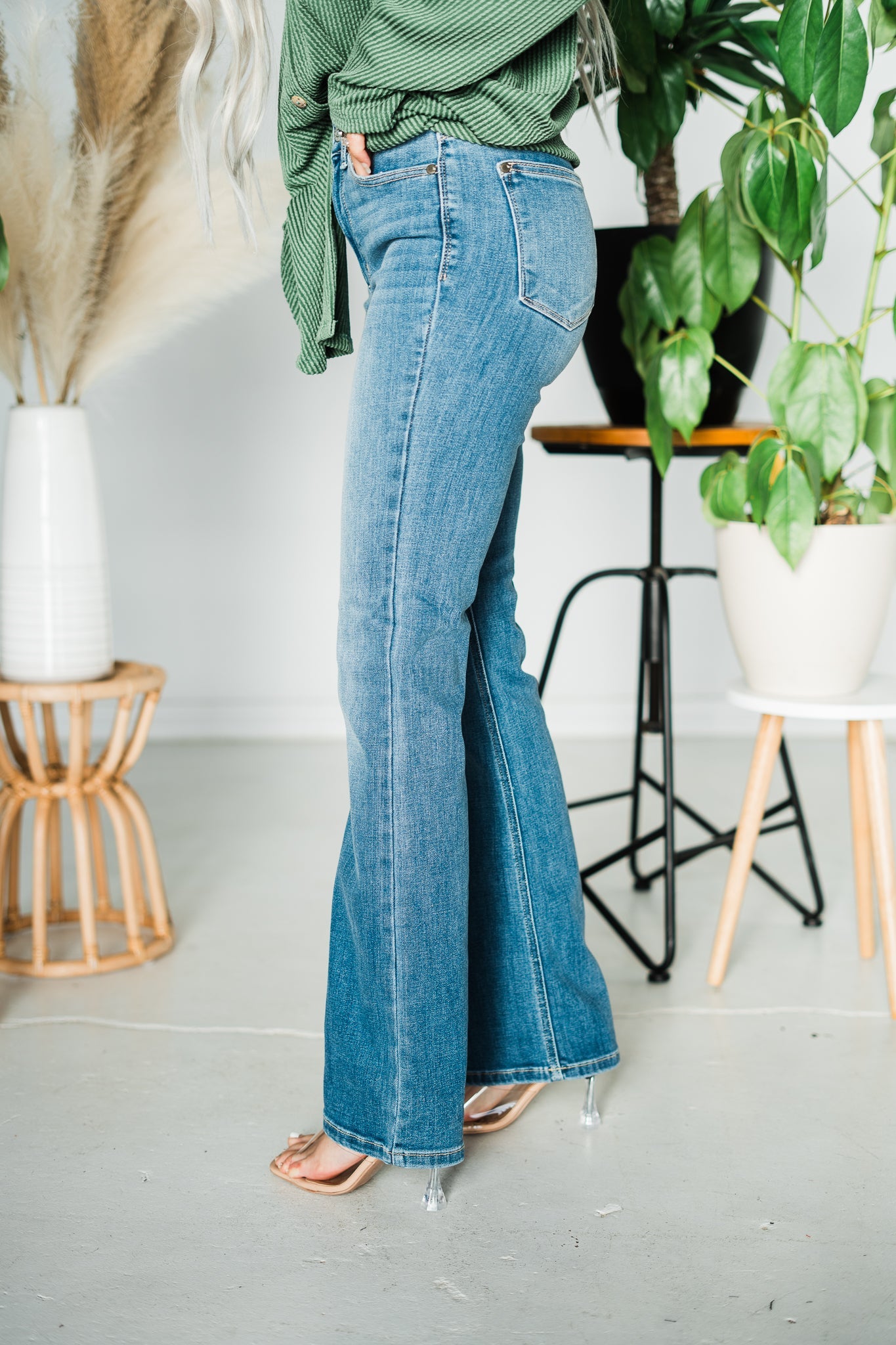 Judy Blue High Waisted Classic Contrast Bootcut Jeans