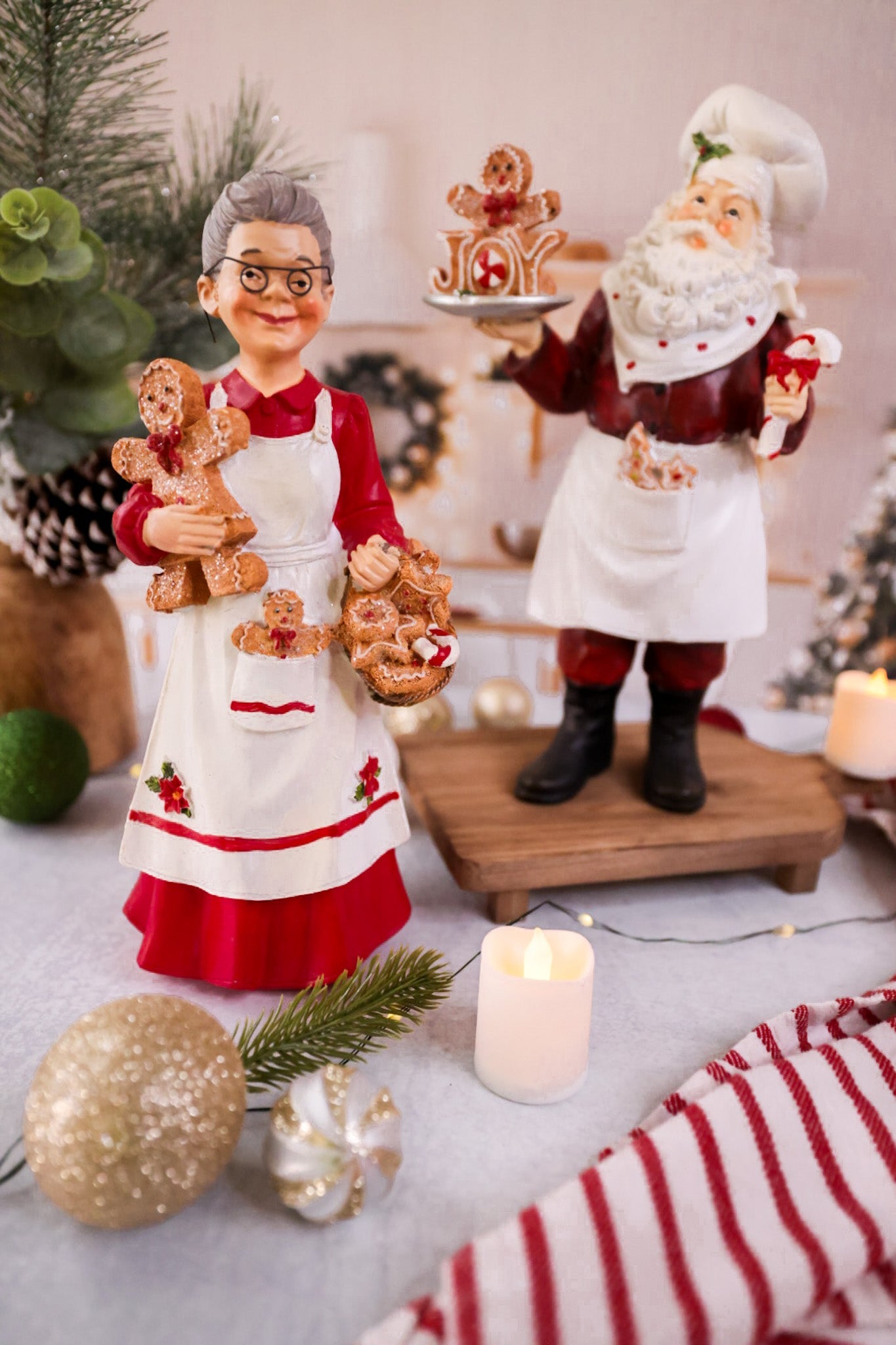 Mr. & Mrs. Clause Resin Table Top Figurines (Two Styles) - Whiskey Skies