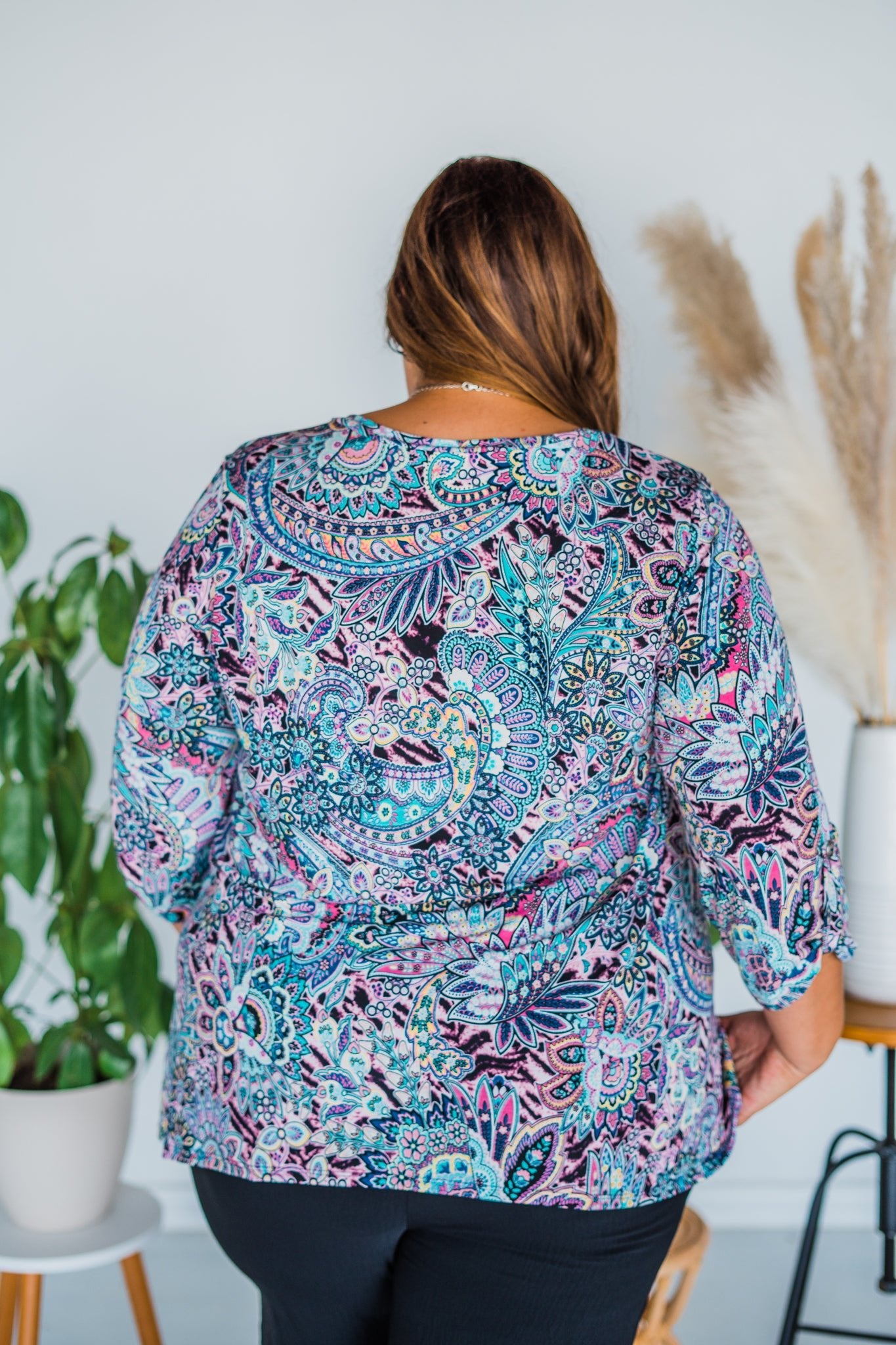 Paisley 3/4 Rolled Sleeve V-Neck Top - Whiskey Skies