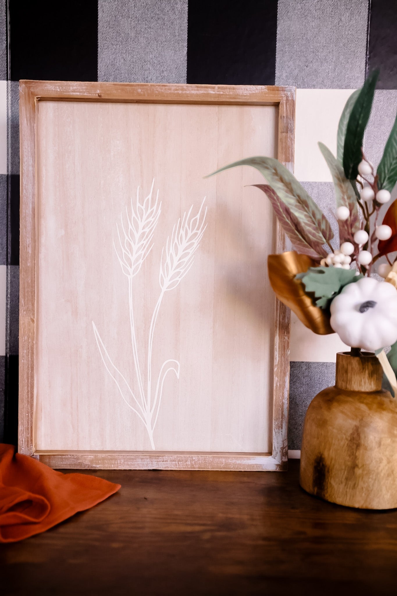 Reversible Floral Vase & Wheat Wall Art - Whiskey Skies