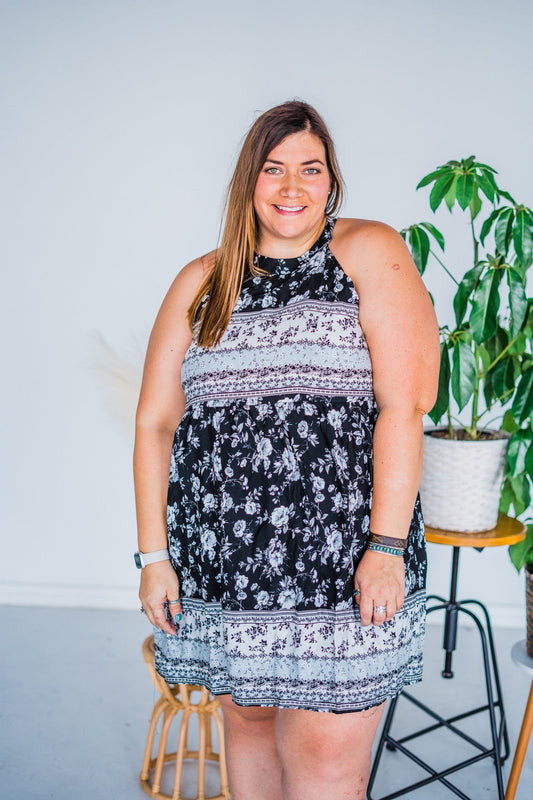 Round Neck Floral Dress - Whiskey Skies
