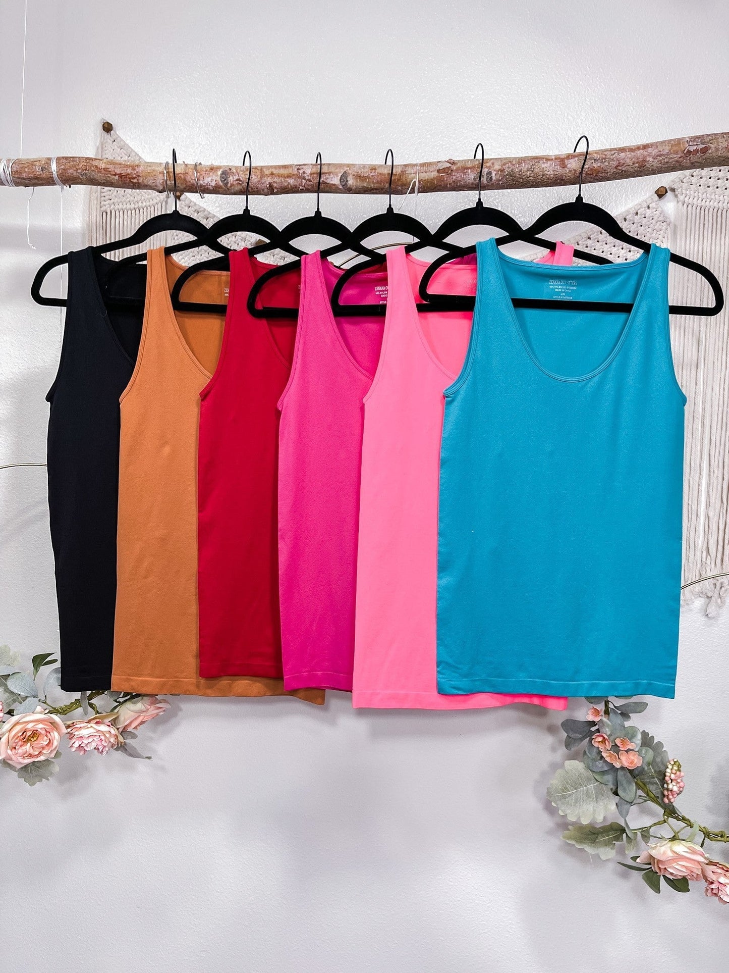 Scoop Neck Seamless Tank Top ( 6 Colors) - Whiskey Skies