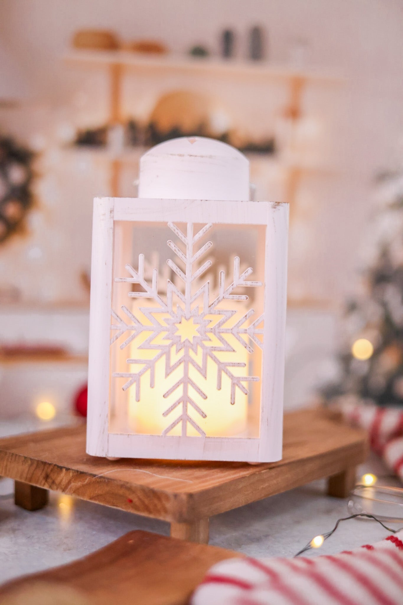 Snowflake Lantern w/ LED Candle - Whiskey Skies