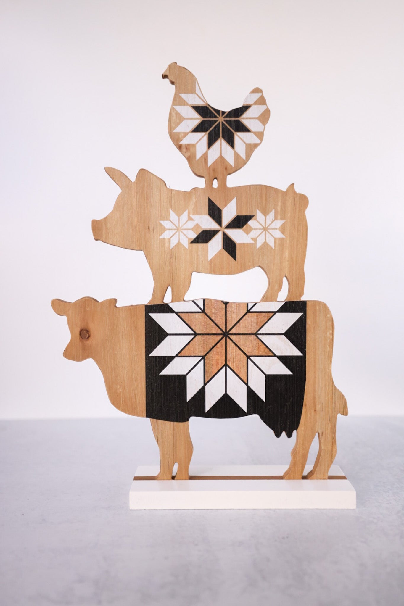 Wooden Country Stacked Animal Table Top - Whiskey Skies