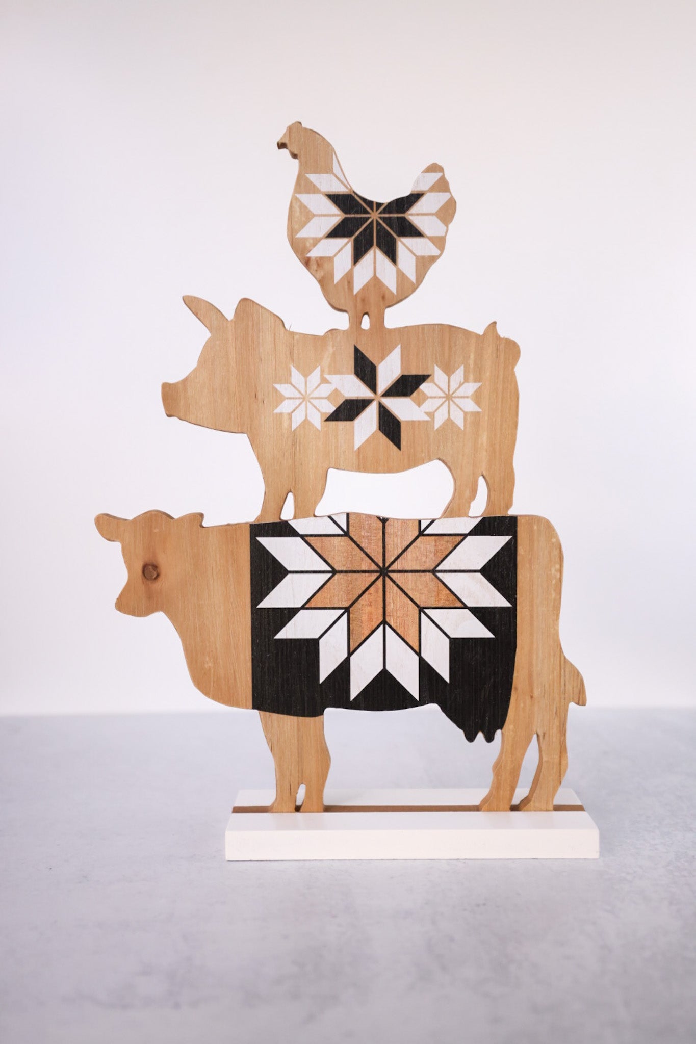 Wooden Country Stacked Animal Table Top - Whiskey Skies